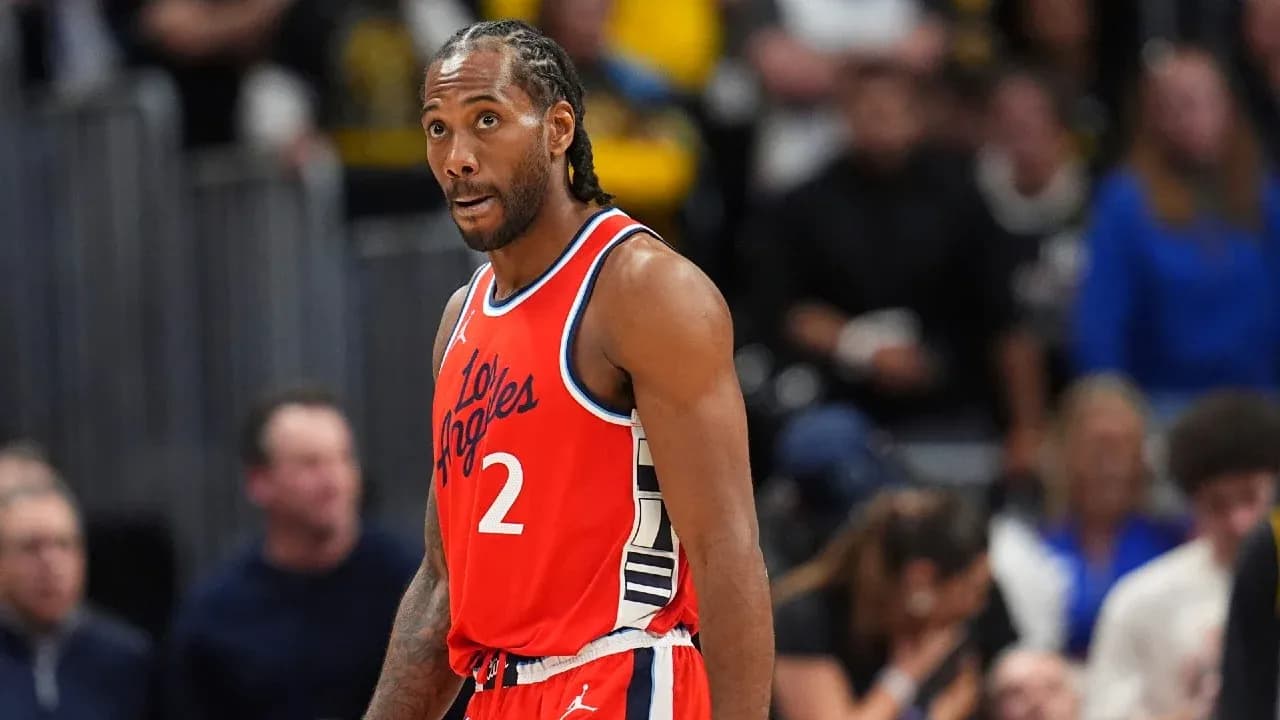 Kawhi Leonard on court during basketball game