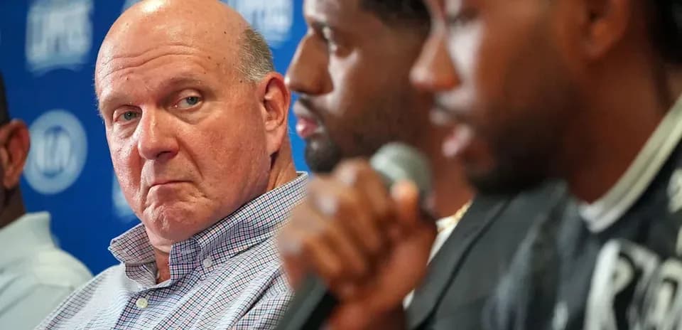 Steve Ballmer and players at press conference