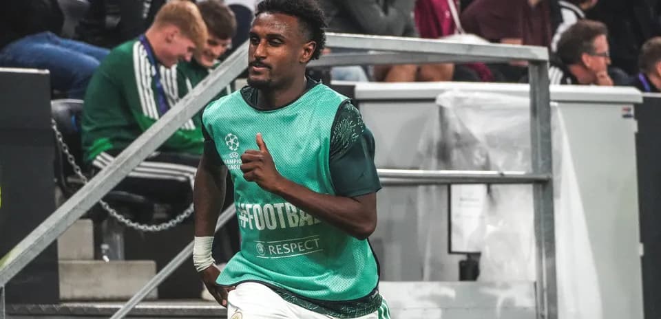 Player warming up on the sideline before match