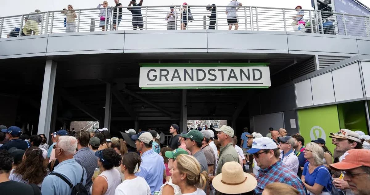 Crowd waiting at the Grandstand entrance
