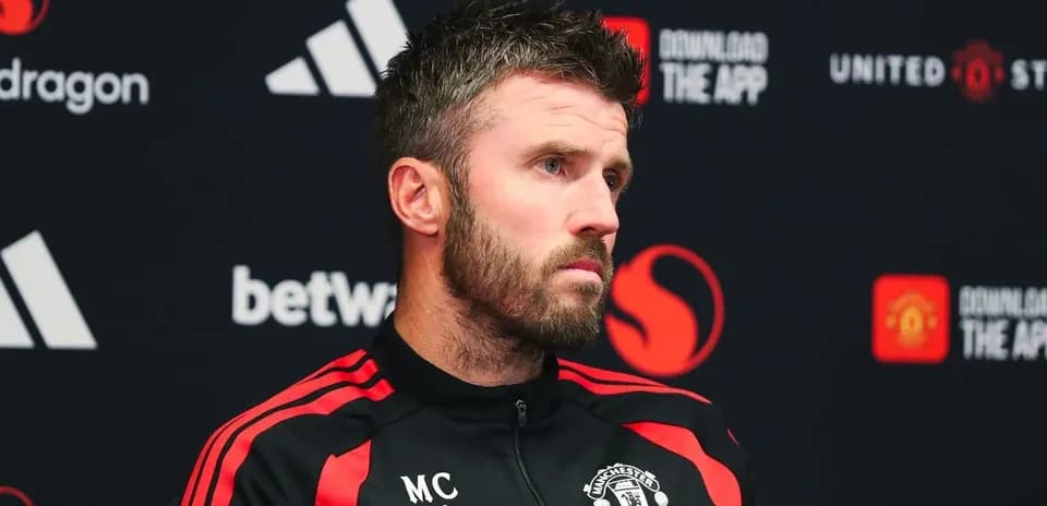 Manchester United coach at press conference