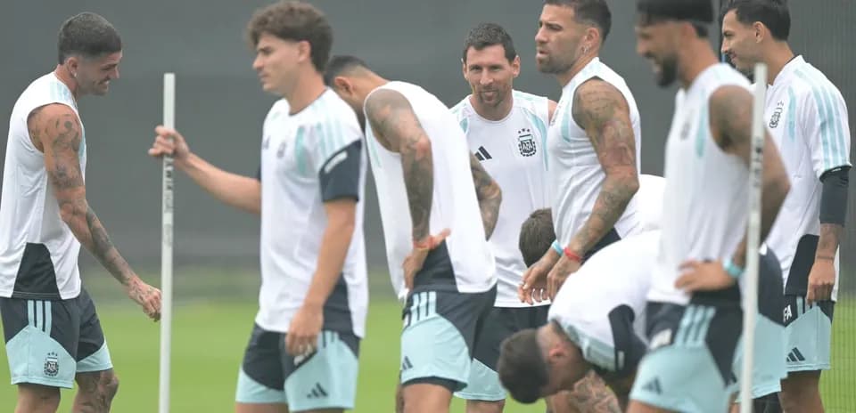 Argentina team training session with players engaged