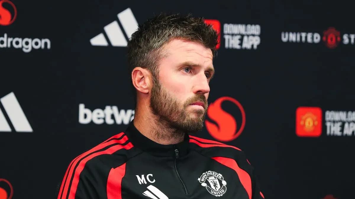 Manchester United coach at press conference Manchester United coach at press conference