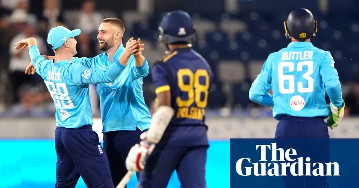 England players celebrating after taking a wicket England players celebrating after taking a wicket